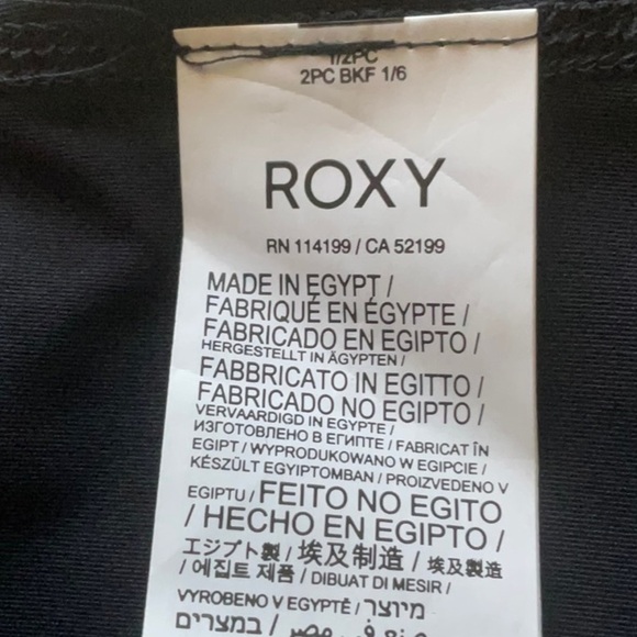 Roxy Whole Hearted Rashguard Women’s Black Surfing Beach UPF 50+ Top Size Medium - Picture 7 of 15
